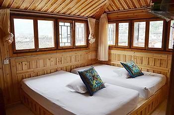 Fenghuang Post House Hotel Esterno foto